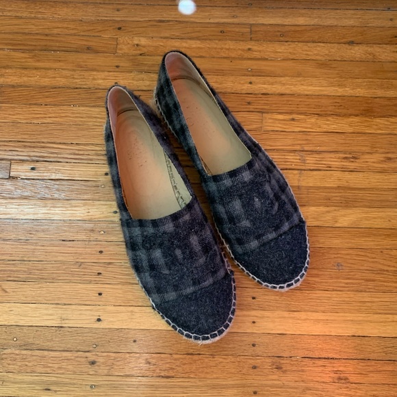 Chanel Espadrilles - Picture 3 of 4